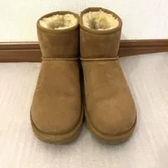 UGG　クラッシックミニ　24センチ　ムートンブーツ