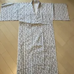 レディース　浴衣　白地　草木模様