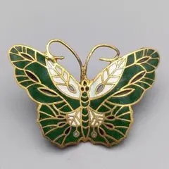 蝶のデザイン ブローチ エナメル仕上げ