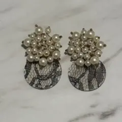 パールとレースのピアス