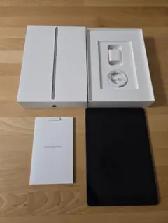 iPad 第8世代 Wi-Fiモデル 10.2インチ 32GB スペースグレー