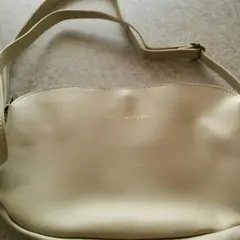 ショルダーバッグのサムネイル