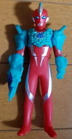 ウルトラマン ウルトラマンオメガ ガメドンアーマー ソフビのサムネイル