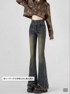 SHEIN フレアパンツのサムネイル