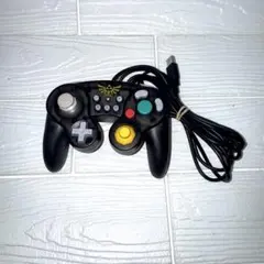 【美品】ホリ クラシックコントローラー ゼルダ エディション