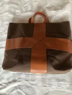 Item thumbnail for item d9453a9c-26d9-469e-9e7a-56bc2e8ab08e