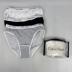 Calvin Klein クリアポーチ付きショーツ