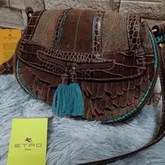 Item thumbnail for item ca07da78-8d0e-4ad9-8394-ef2f04a53324