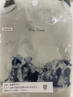 ワンピース　麦わらの一味サコッシュ