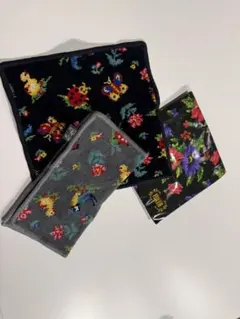 FELLER 花柄タオルハンカチ 2枚セット