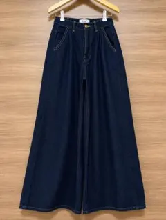 Lee × MERCURYDUO ワイドタックデニムパンツ インディゴ 24㌅のサムネイル