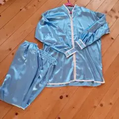 Item thumbnail for item 970d1ec1-fe19-45a0-bd6c-a31ea6dfe4dd