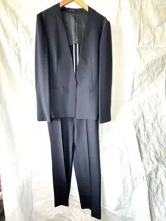 アオキ　レミューファム　ネイビー　ノーカラー　パンツスーツセットアップ　15号