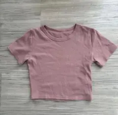 リブ素材 ピンク クロップドTシャツ
