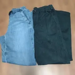 デニムブルーとブラックの長ズボン　2点セット