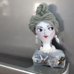 手作り人形型ブローチ(フレデリック伯)