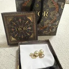 윤 様専用◡̈⃝︎ Dior パール ゴールド 片耳用ピアス