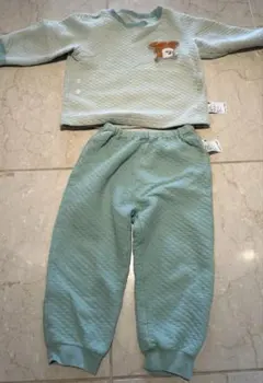 ユニクロ　UNIQLO パンどろぼうキルトパジャマ　100cm