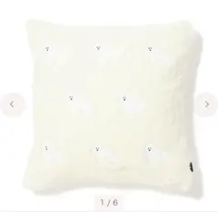 【新品未使用】Francfranc ファークッションカバー 犬刺繍