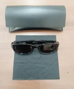 SAINT LAURENT ブラック サングラス SL642 ケース付き　メガネ