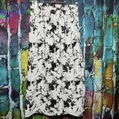 SpRay PREMIUM スプレイ 膝丈スカート