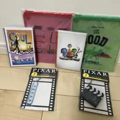 ディズニー・ピクサー クリアファイルとキーホルダーセット