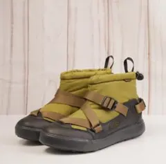 未使用同等美品 KEEN 防寒ブーツ HOODZERRA WP 23cm