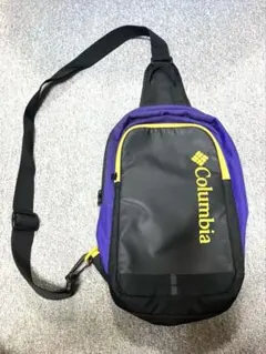 【美品】 コロンビア Columbia ボディバッグのサムネイル