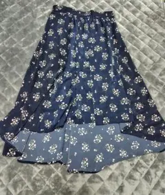 花柄フレアスカート ネイビー　L