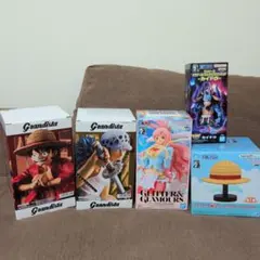 ワンピース　フィギュア&ルフィの帽子ルームライト　5点まとめ売り