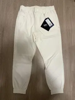 ROSASEN SHELTECHホワイト ジョガーパンツ