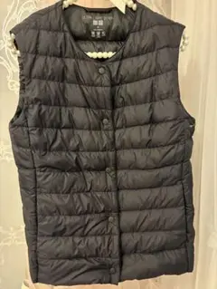 UNIQLO ノーカラー　ダウンベスト　xs 黒