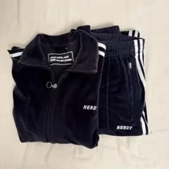 2025年最新】nerdy ジャージ ネイビーの人気アイテム - メルカリ