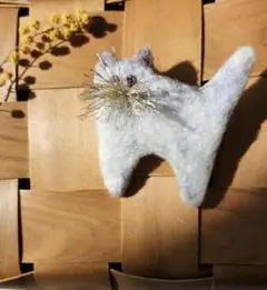 No.5 ねこブローチ　羊毛フェルト　ハンドメイド