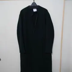 ユナイテッドトウキョウ　ノーカラーロングコート