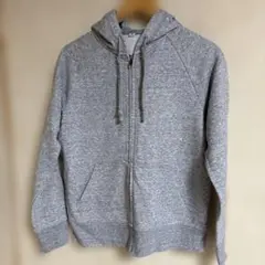 UNIQLO グレー フルジップ フード付きパーカー