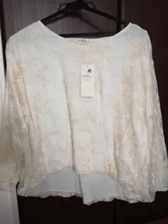 earth music&ecology　刺繍レースプルオーバー