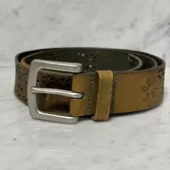 希少✨Vintage Hard Studded White Belt HTC似 希少✨Vintage Hard Studded White Belt HTC似 - メルカリ