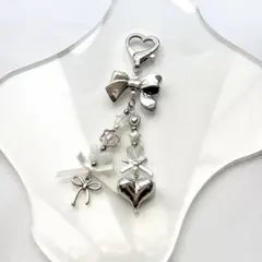 ビーズキーホルダー　ビーズストラップ　シール帳　ウィッシュコア　スクバ　シルバー