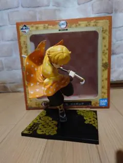 鬼滅の刃　我妻善逸フィギュア　一番くじ