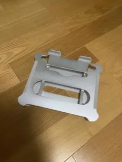 ノートパソコン タブレット スタンド 高さ 角度 調整 放熱機構 折りたたみ式