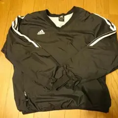 アディダスのスポーツ用ジャンバーですのサムネイル