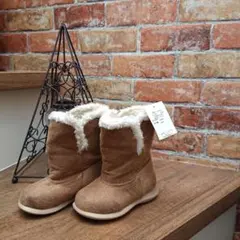【新品未使用】【Bebe/べべ】内側ボアのキッズ(ベビー)ブーツ 13cmのサムネイル