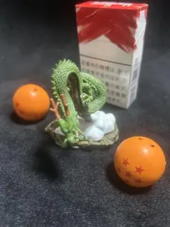 シェンロン フィギュアとドラゴンボール2個セット