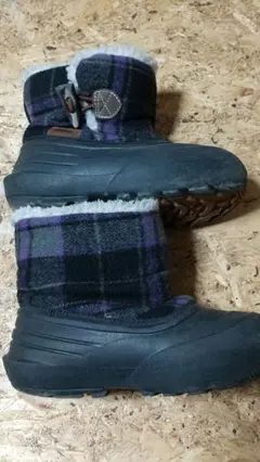 OSHKOSH キッズ用ファーブーツ 黒紫チェック 18.0
