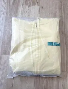 新品 M!LK パーカー M!LKじゃん みるく ミルク milk フェリシモのサムネイル