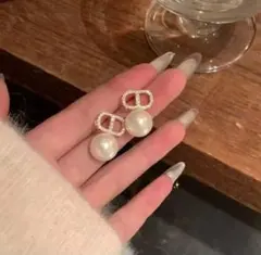 ★今週限定価格★ cdロゴ Dior ピアス