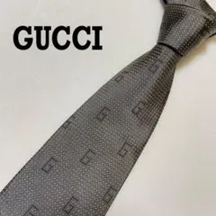 【グッチ　GUCCI】ネクタイ　ドット柄