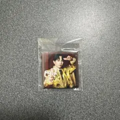 【即購入⭕️】M!LK 吉田仁人　スクエア缶バッチ カプセルトイ