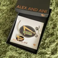 In-N-Out Burger アレックスand アニ　ブレスレット　箱あり